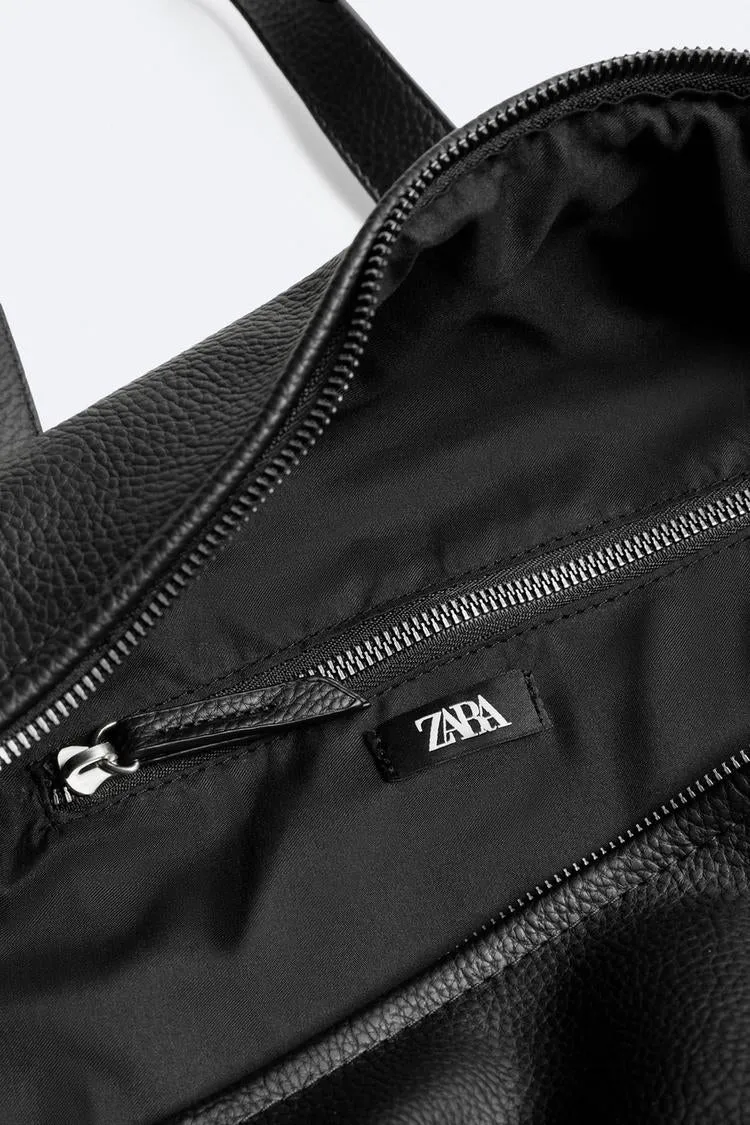 Ari Weekender Bag
