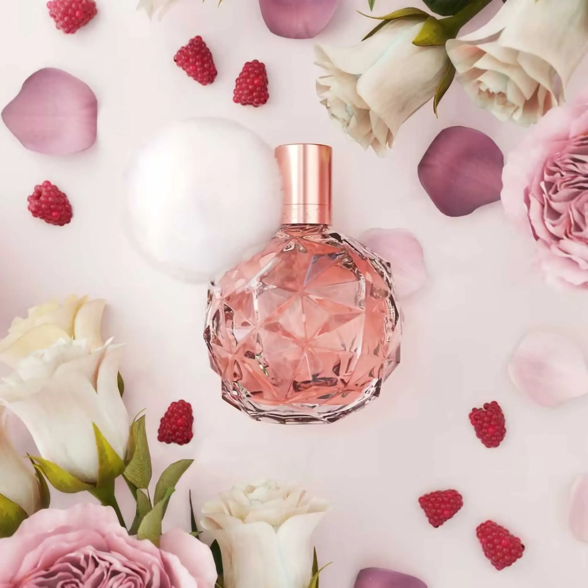 Ariana Grande - Ari Eau De Parfum