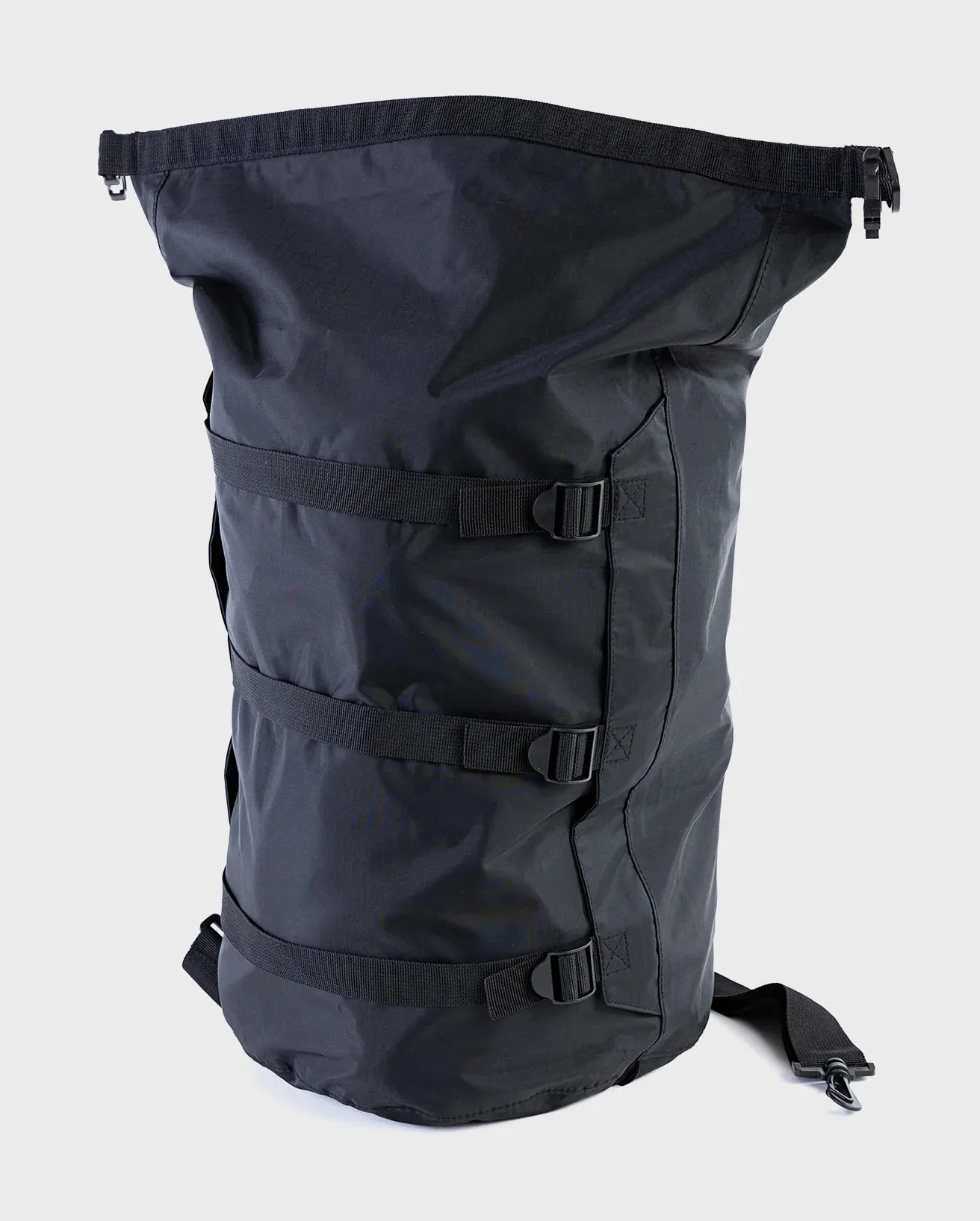 Compression Travel Bag in Black