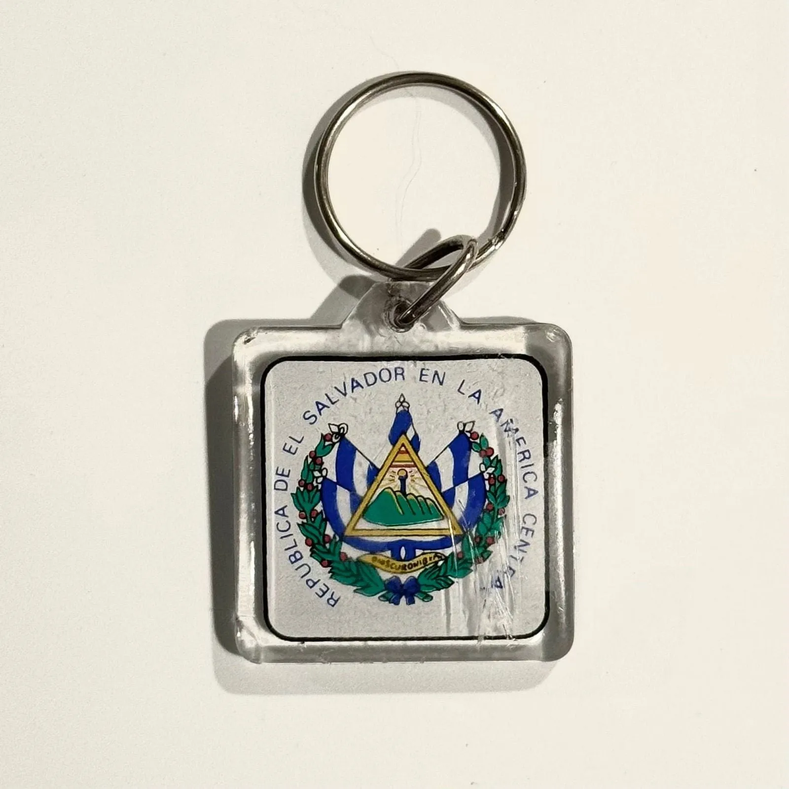El Salvador Travel Souvenir Keychain Key Ring Square Clear Acrylic