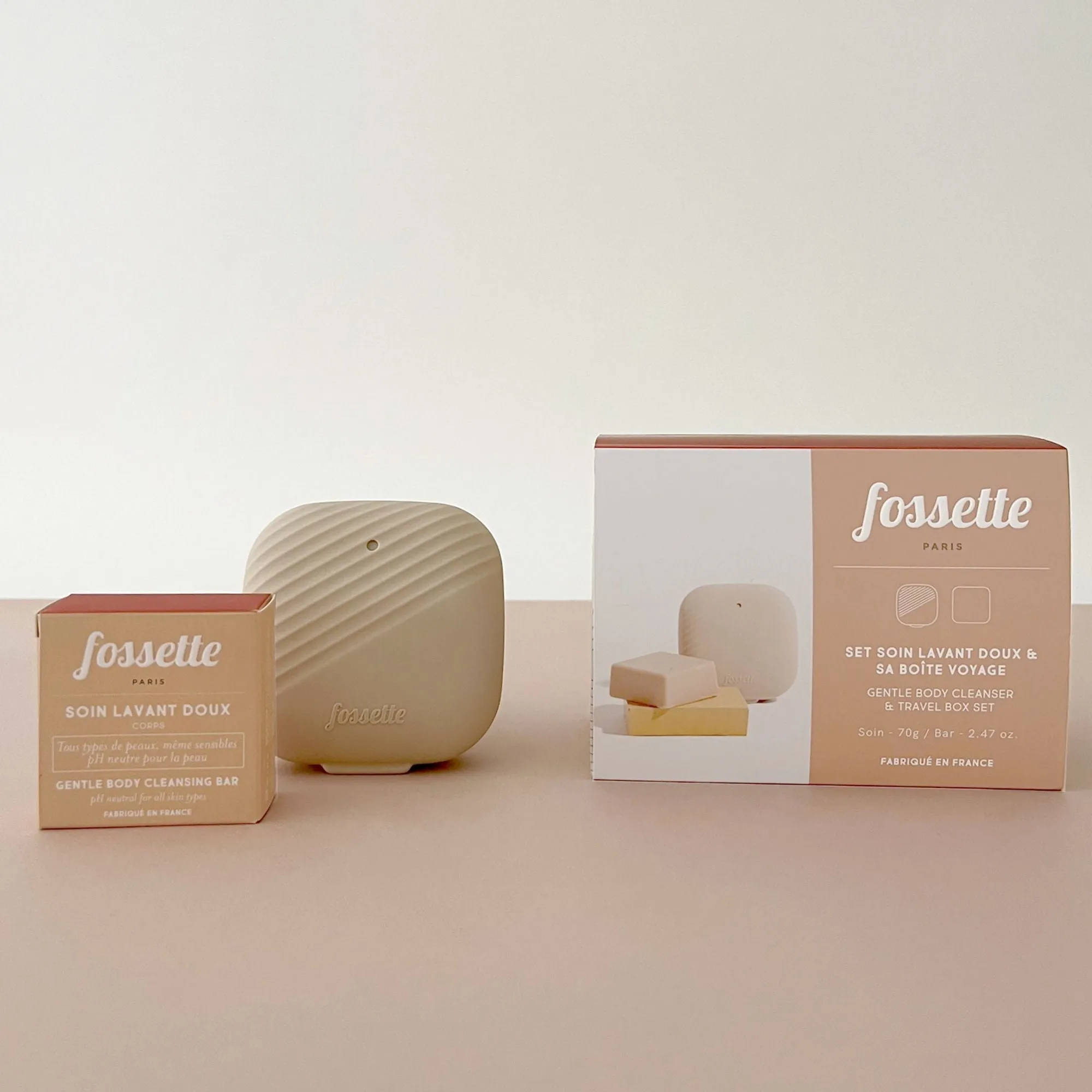 Gentle Body Cleanser & Travel Box Gift Set
