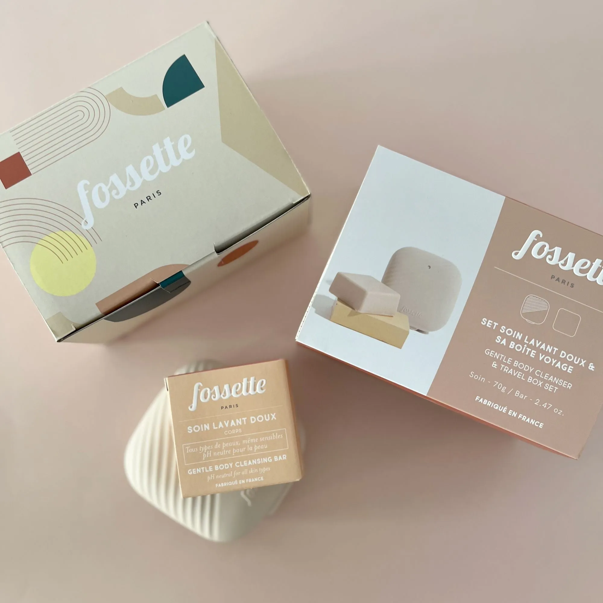 Gentle Body Cleanser & Travel Box Gift Set
