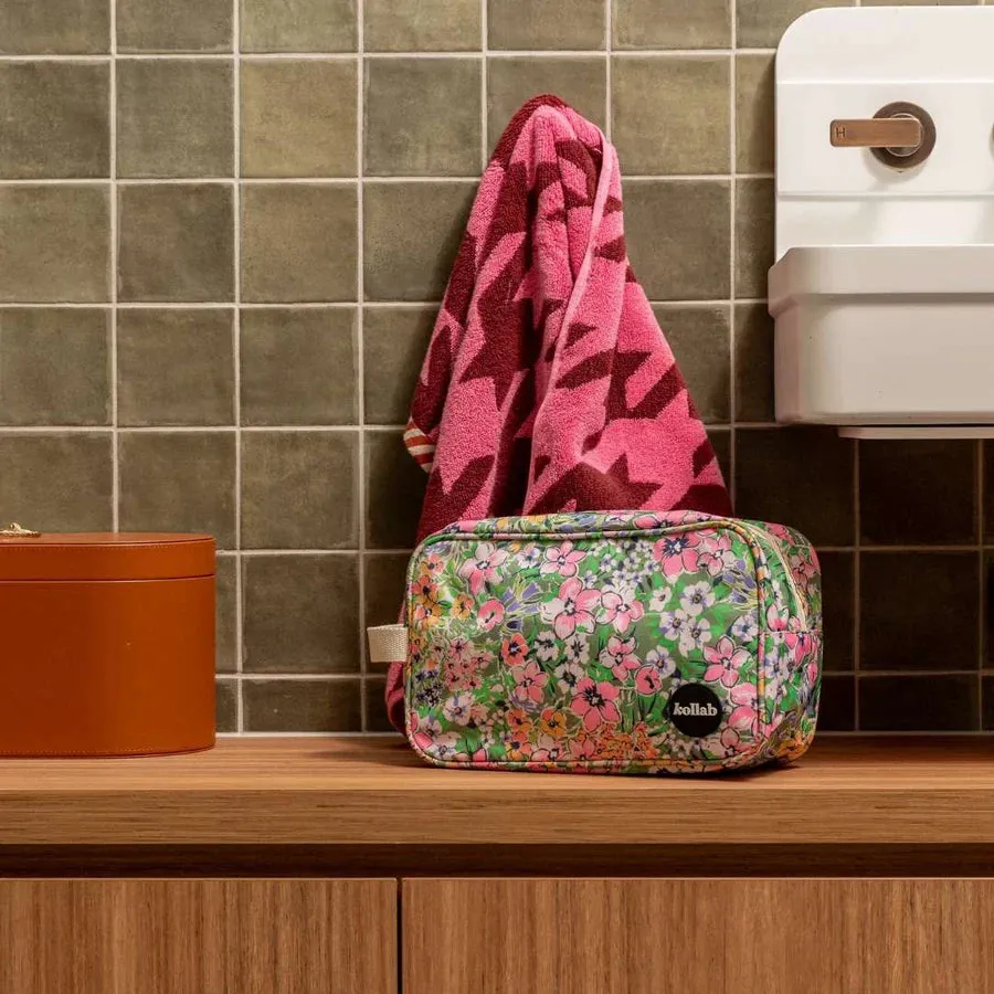Kollab Travel Bag - Petite Blooms