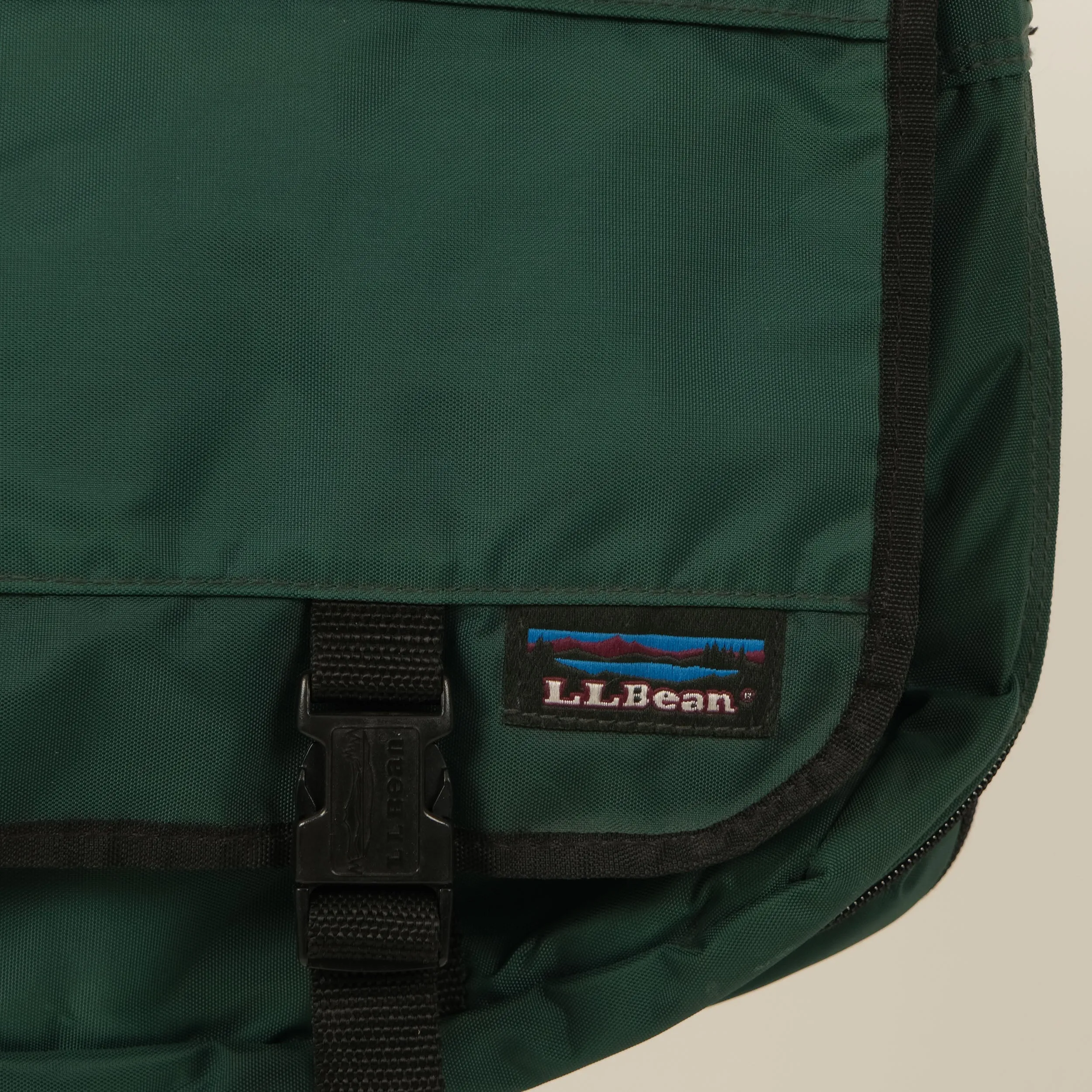 L.L. BEAN LAPTOP BAG #19