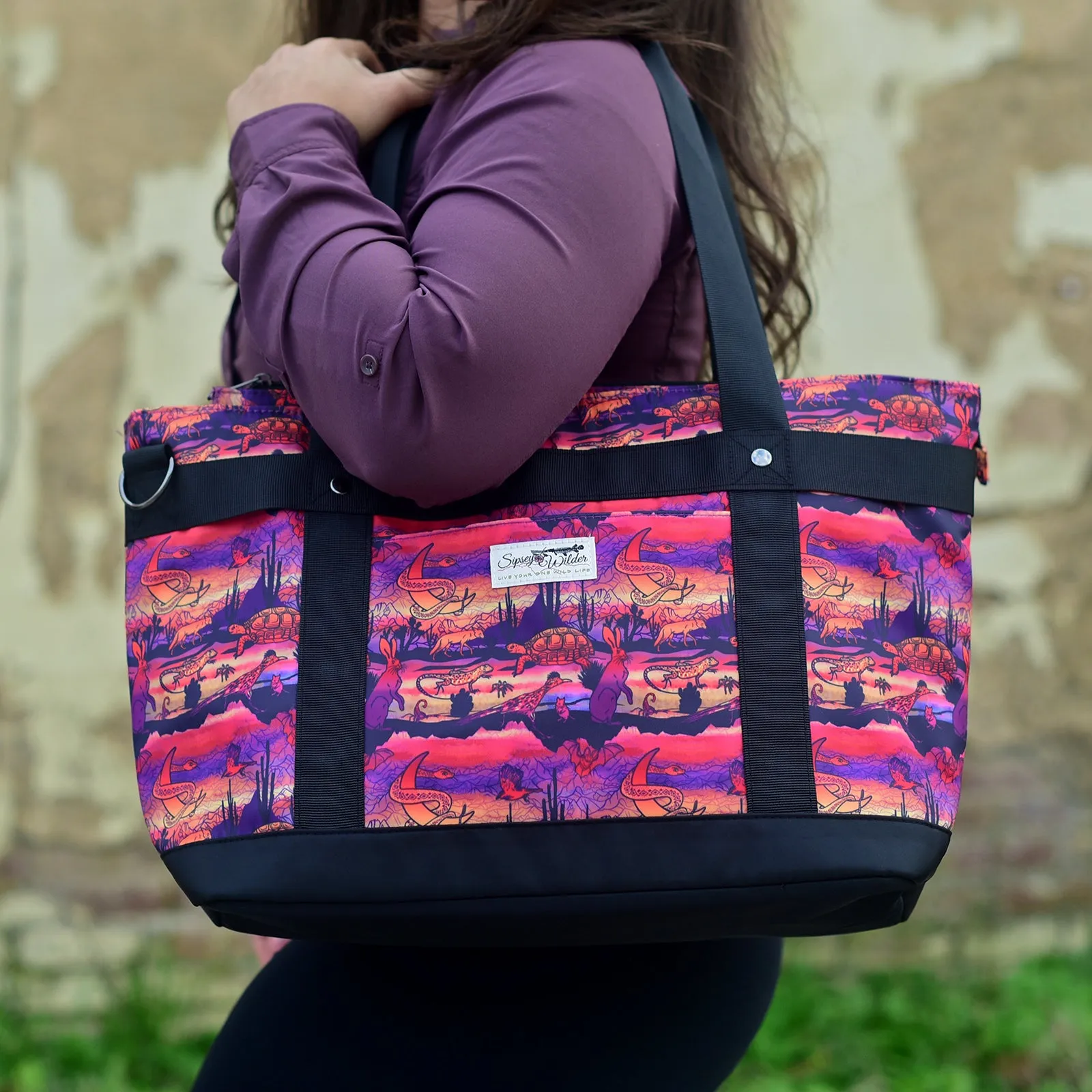 Mountain Pulse V1 Large Venture Tote