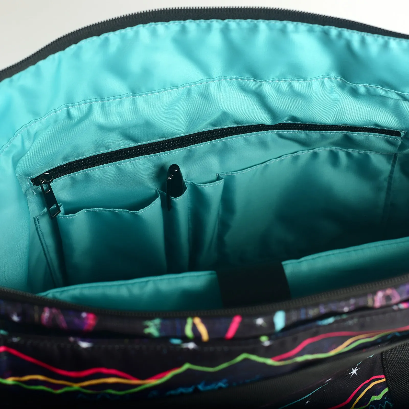 Mountain Pulse V1 Large Venture Tote