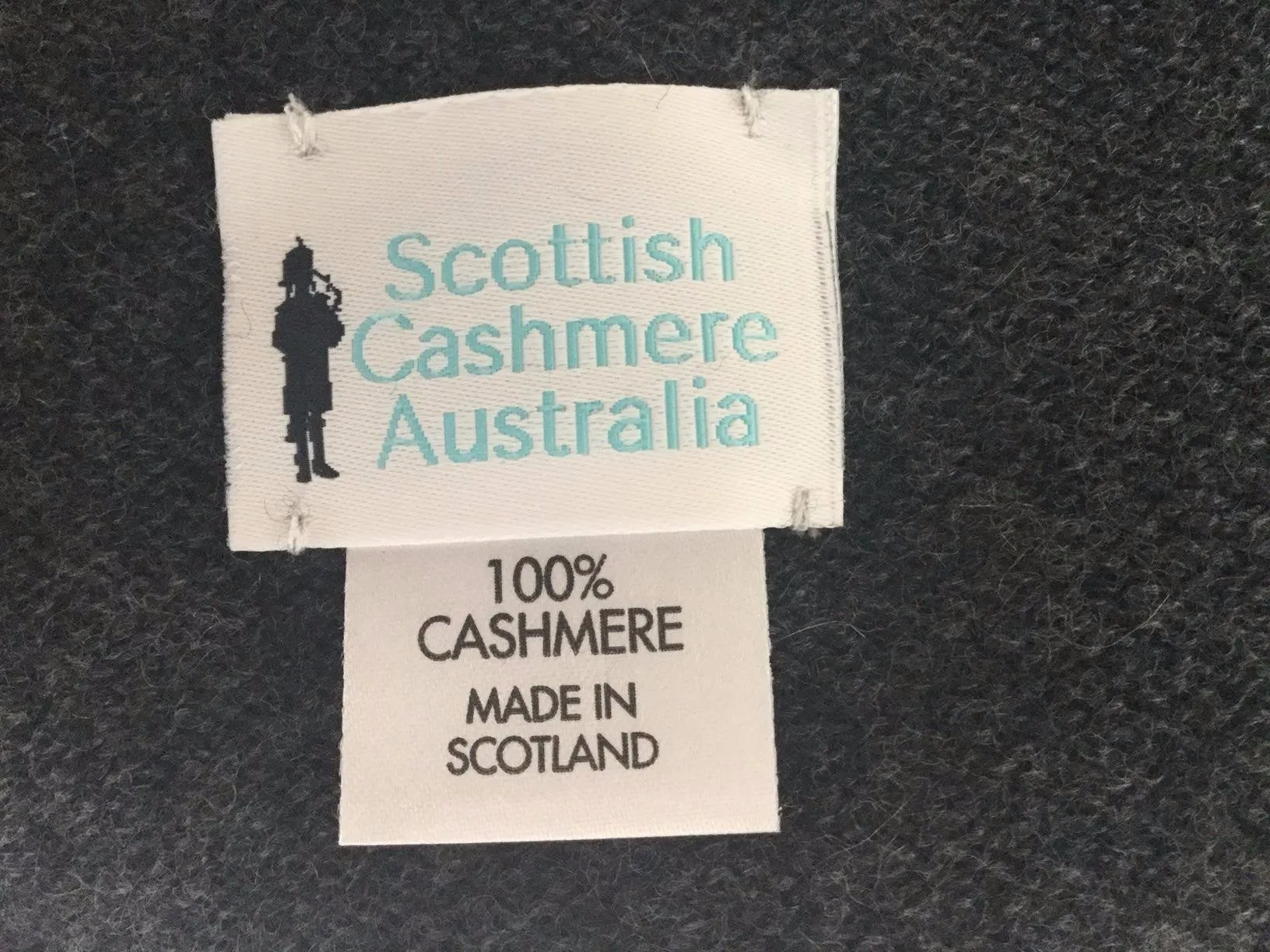 SCA Travelwrap - Mid Grey