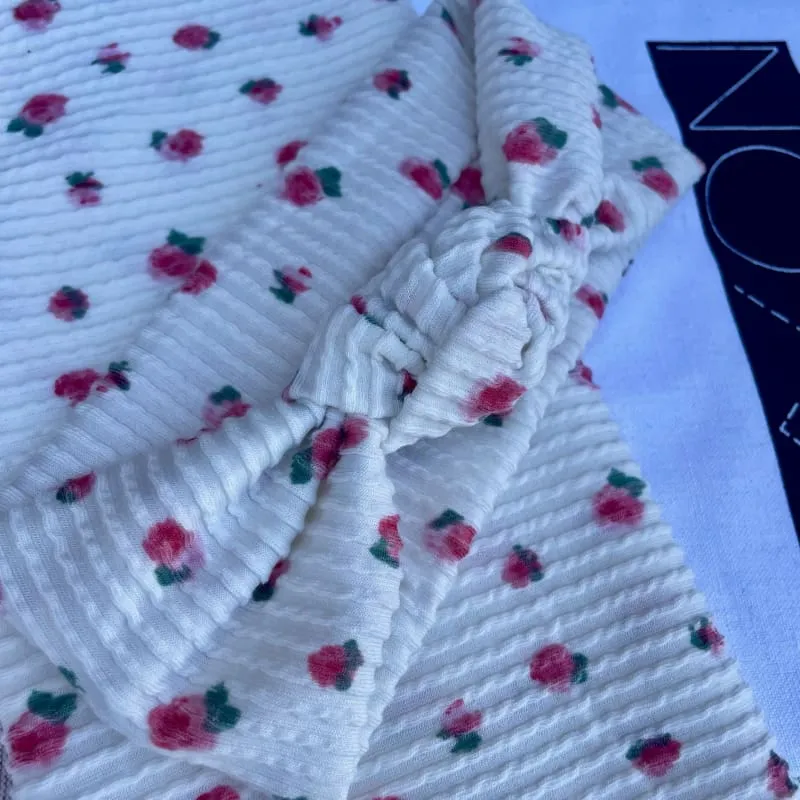 White Floral | Baby Blanket Bundle