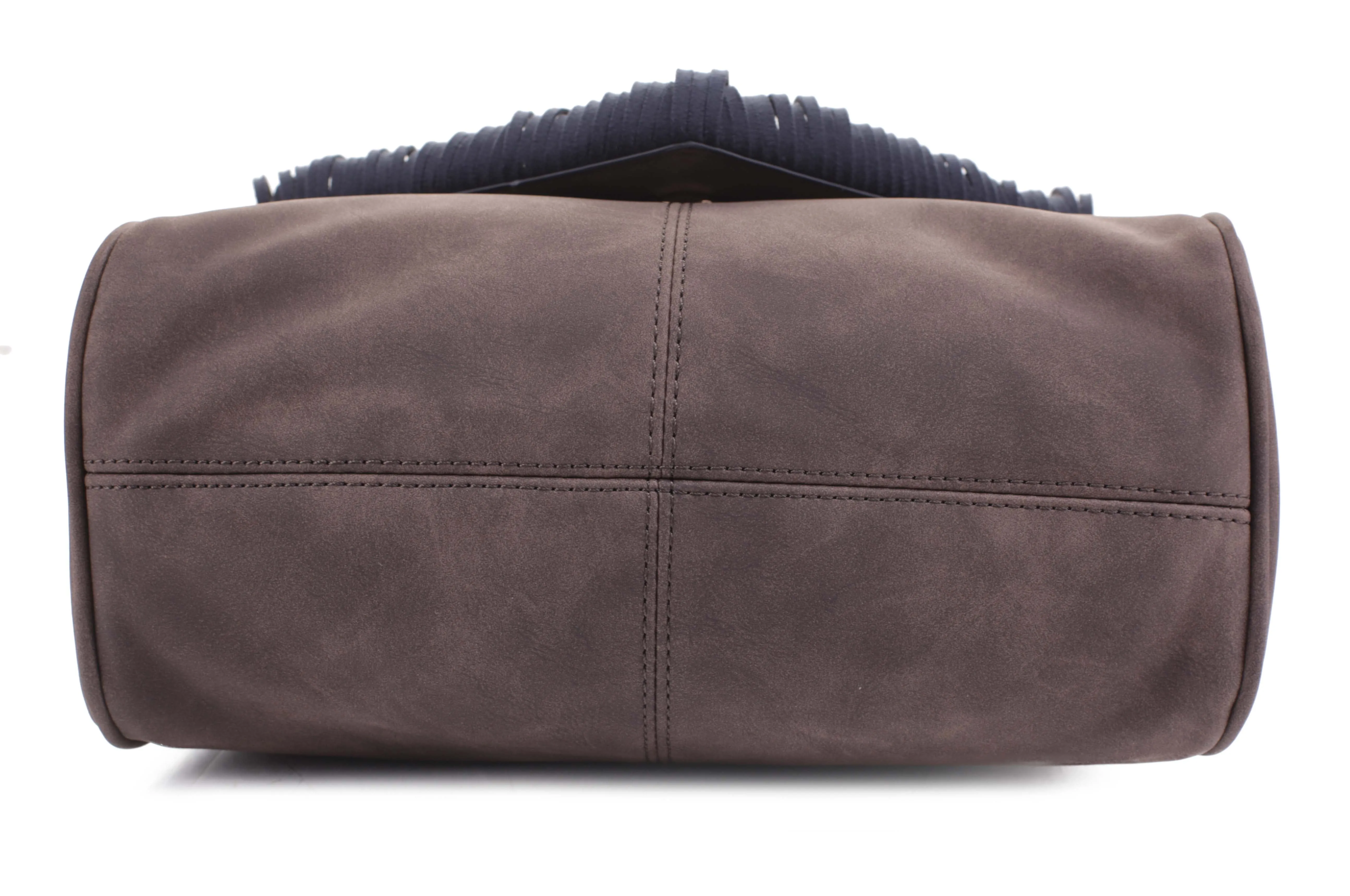 Yaneth Flap Crossbody